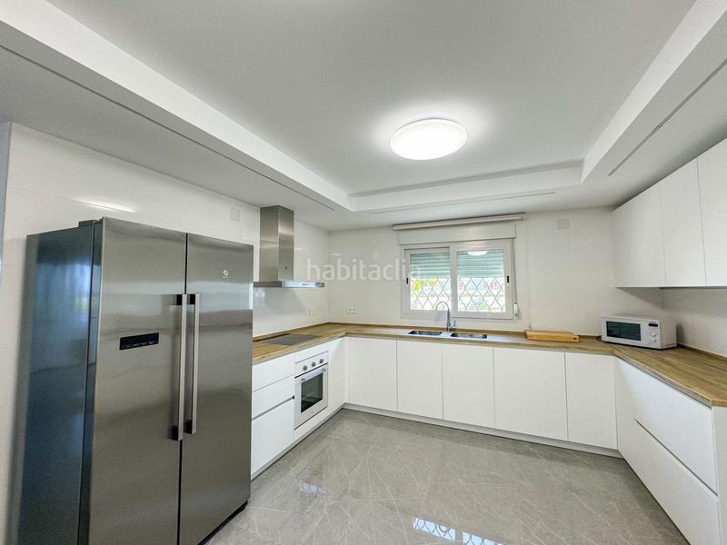 Foto bac77f16-0fcd-494c-a6cc-12bb461c556c. Rent chalet with heating pool in Cabo Roig Orihuela