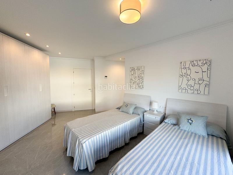 Foto f706f3e2-cd61-4a36-bbf6-e16f0c53b5a9. Rent chalet with heating pool in Cabo Roig Orihuela