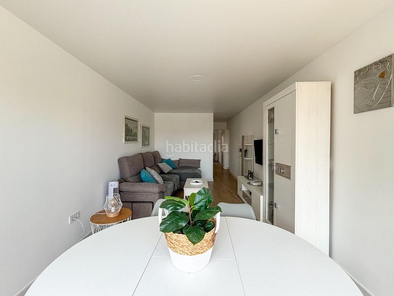 Foto 249867cb-e4c2-497d-9df2-68dc6e6f06d6. Lloguer apartament amb piscina a El Acequión Torrevieja