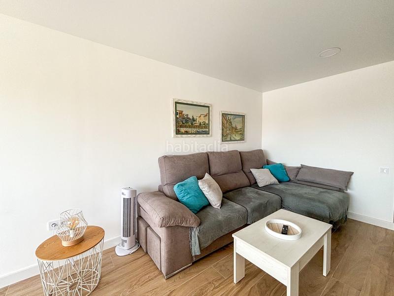Foto 9144256c-0313-4f88-9f74-f8f2210a7577. Lloguer apartament amb piscina a El Acequión Torrevieja