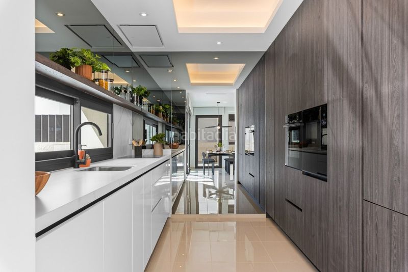 Foto 21256556-1eac-4010-8e2b-31896a2dadf0. Xalet amb piscina a Rojales