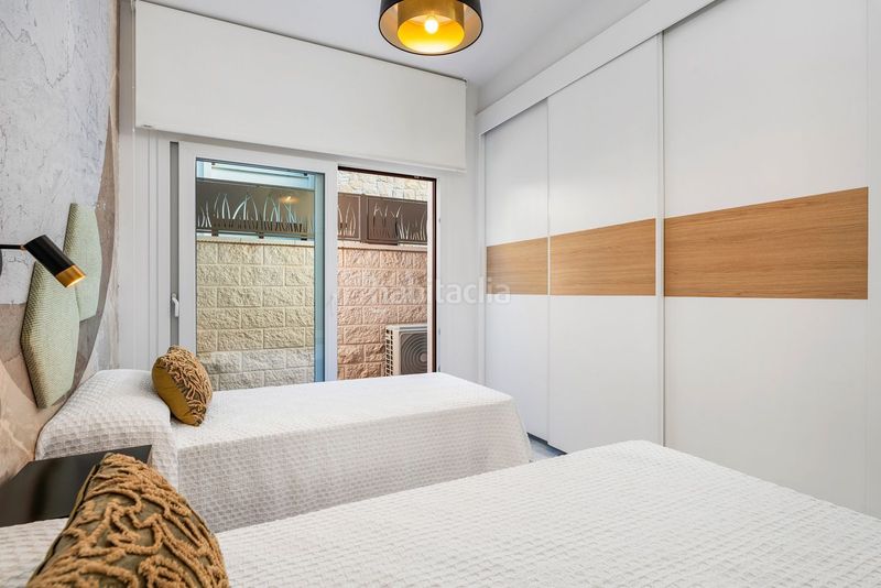 Foto 293a53d1-d554-40b0-ac0e-0f471caf863f. Xalet amb piscina a Rojales