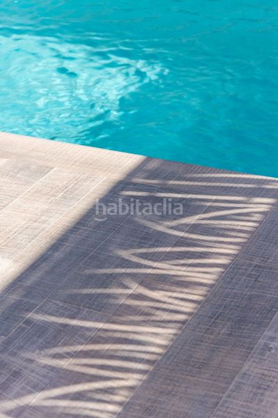 Foto f230ecf4-e3b3-438b-a288-e7ff7a5e77f8. Xalet amb piscina a Rojales