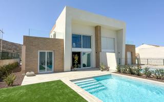 Semi detached house en Dolores 1. Magnfico semiadosado en la finca resort, algorfa