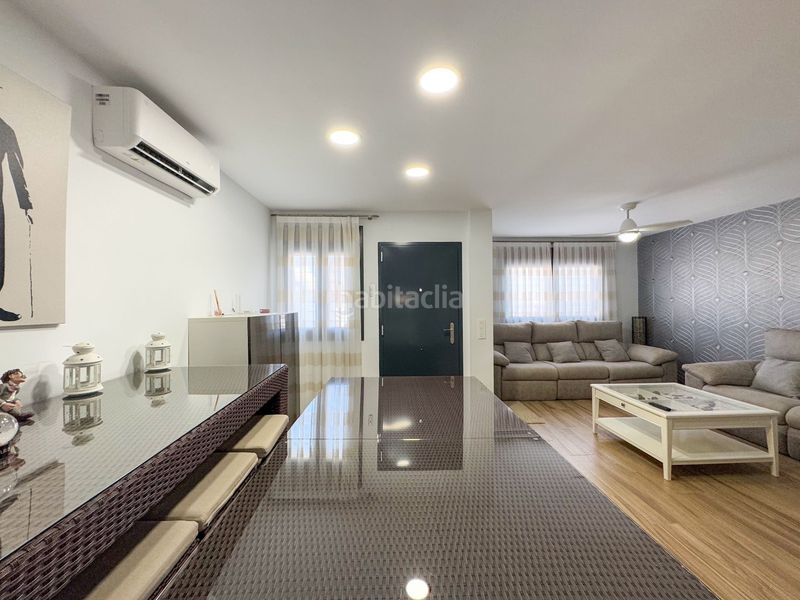 Foto 8600b5c6-4b82-4858-8274-175e40c55985. Duplex con riscaldamento piscina in Torre de la Horadada Pilar de la Horadada
