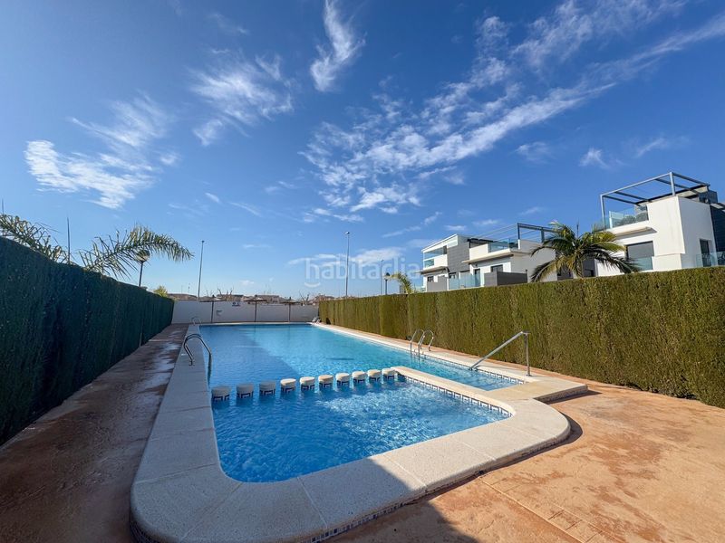 Foto 9d1b7b04-bb5a-47c3-86c5-f6b762c6689b. Duplex con riscaldamento piscina in Torre de la Horadada Pilar de la Horadada