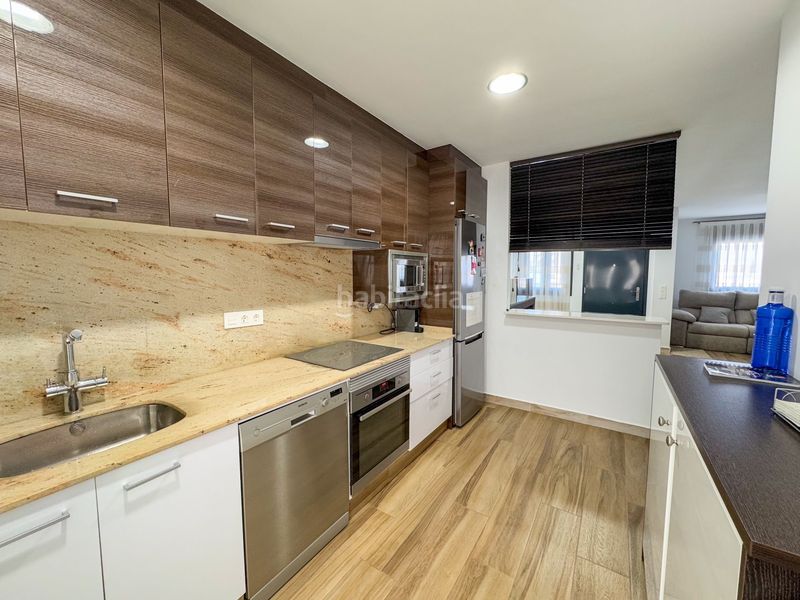Foto f8ab81ac-2b91-429e-b3e4-070fec575c41. Duplex con riscaldamento piscina in Torre de la Horadada Pilar de la Horadada