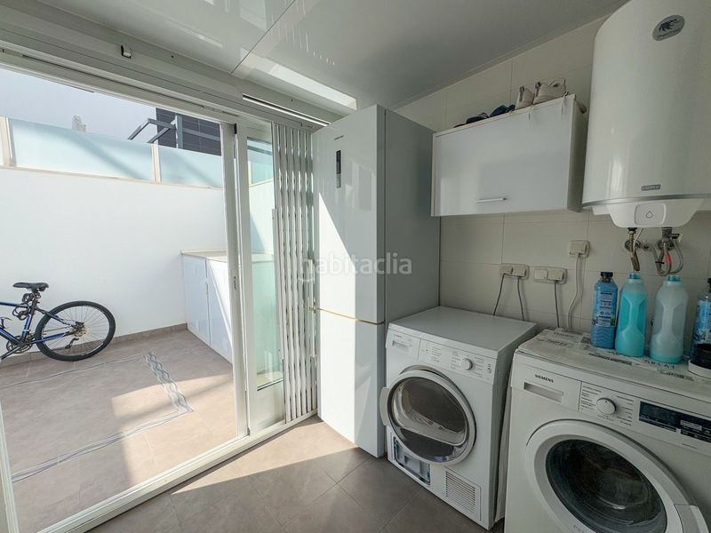 Foto fa525967-85f8-43be-992f-83056e8fff57. Duplex con riscaldamento piscina in Torre de la Horadada Pilar de la Horadada