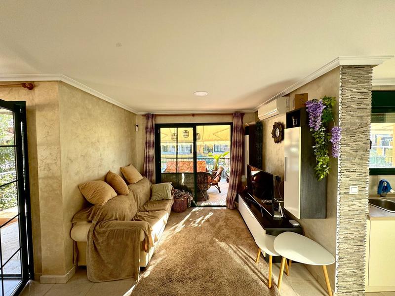 Foto da4aabda-37d5-4751-9284-a2404aa384d6. Location maison avec piscine dans Los Balcones-Los Altos Torrevieja