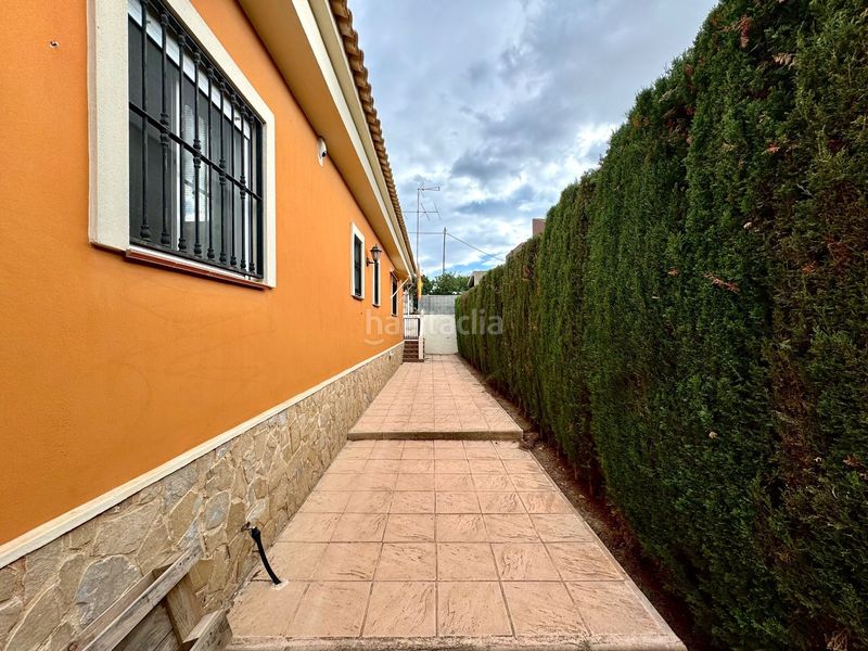 Foto a8b2bd8a-6f7e-4c49-9942-27a033807cc2. Affitto casa con piscina in Jacarilla
