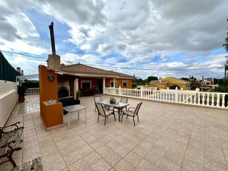 Lloguer Casa a Jacarilla. Precioso chalet en vistabella con piscina privada