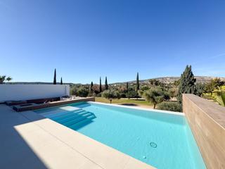 Chalet à Algorfa. Preciosa villa en primera linea campo de golf en la finca algorf