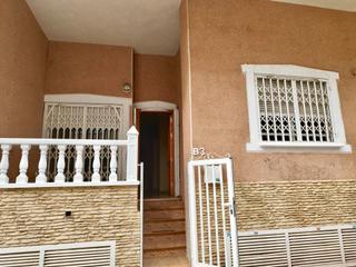 Alquiler Piso en Antonio Machado. Piso sin amueblar en torrevieja