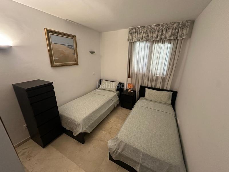 Foto 3a35f325-eded-4f15-8ee6-7bdb500c51ec. Rent ground floor with parking pool in Punta Prima Orihuela