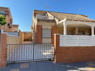 Location Maison jumelée à Torre de la Horadada. Disponible desde septiembre para larga duracionvivienda tipo dúp