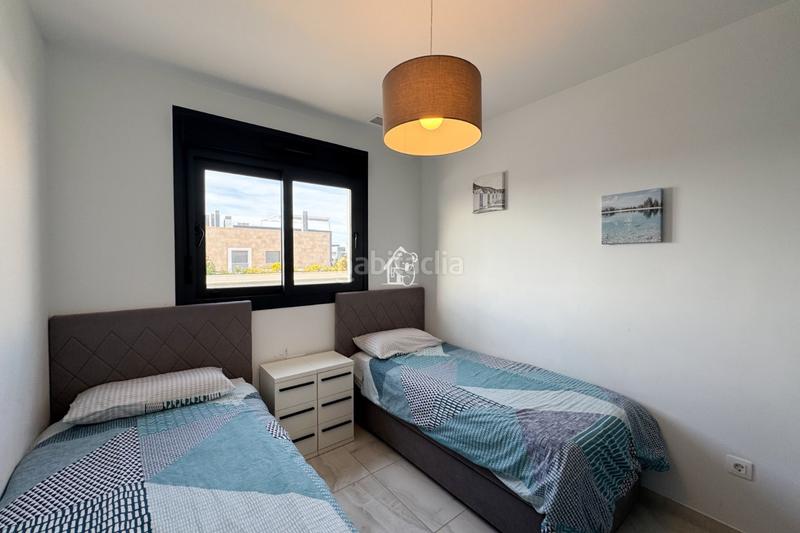 Foto 5849cb3b-0e98-487c-9adb-372a86d78b12. Lloguer pis amb aparcament piscina a Playa Flamenca Orihuela