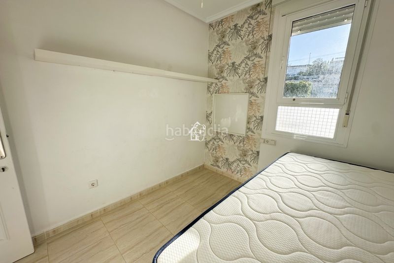 Foto f4a76f7c-5989-4b20-ace2-86158c087a24. Lloguer pis amb piscina a Rojales