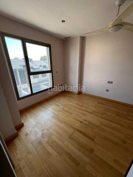 Foto cd1fa016-31db-41d9-8bfe-62fe8b754d9c. Pis a calle calle acequia caravija 4 a Juan de Borbón Murcia