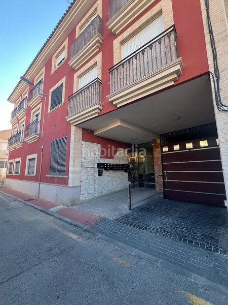 Foto 71cd9d0a-b5b3-4a9f-af82-48714afaf61a. Piso en calle estambres 4 en Cobatillas Murcia