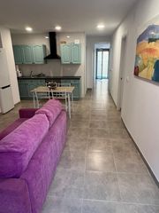 Lloguer Masia a Guadalupe. Casa en alquiler en guadalupe con patio privado!