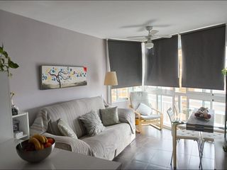 Lloguer Estudi  Calle luis vives. Acogedor estudio con vistas al mar en av. bonanza, benalmádena