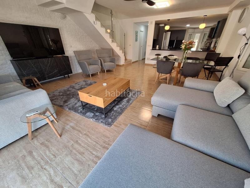 Foto 9037ca9d-0a4e-4381-839a-72e38425fb5e. Alquiler casa adosada chalet adosado en zona recinto ferial en Fuengirola
