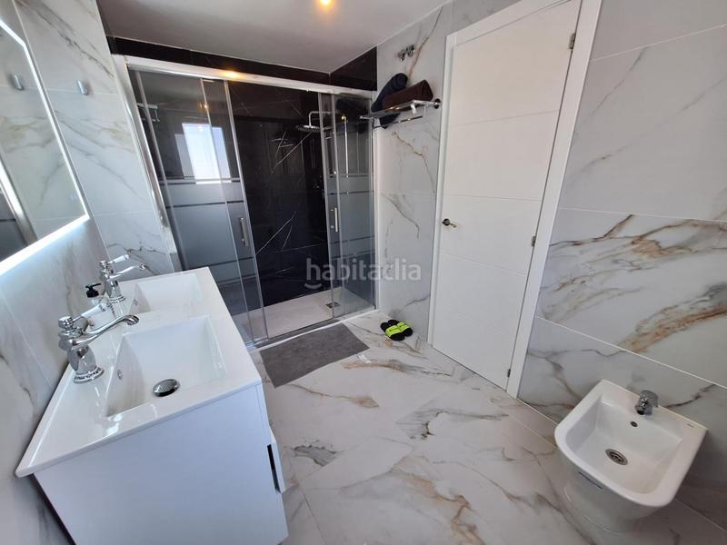 Foto caf487e3-77b0-4ac6-84ba-dd5ddc247a6c. Alquiler casa adosada chalet adosado en zona recinto ferial en Fuengirola