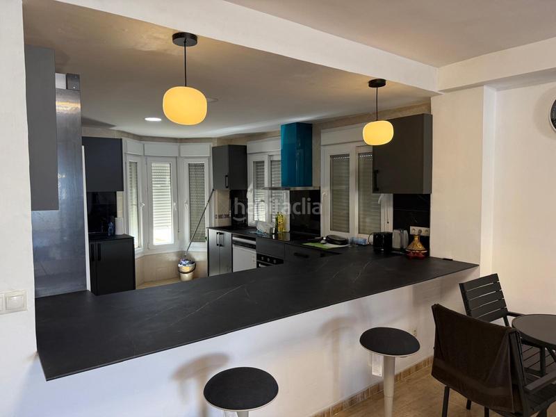 Foto 5e38f735-e4b5-49b1-aa93-009ec3b60fb3. Rent semi detached house with parking pool in Los Boliches Fuengirola