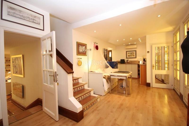 Foto 49e80ad8-2d60-46d9-84a9-22c50efaf2a7. Chalet exquisita villa en elviria en Santa María Marbella