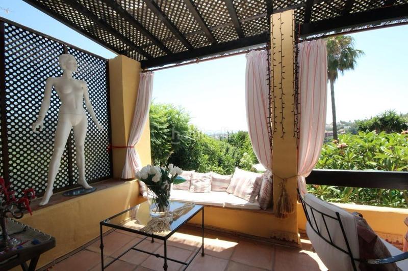 Foto 6bd4e89b-9c22-4e92-a04e-92ceb505aafd. Chalet exquisita villa en elviria en Santa María Marbella