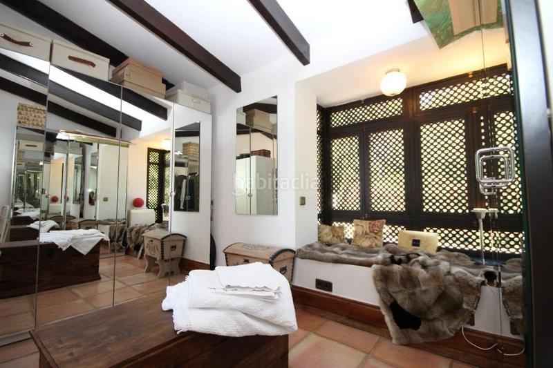 Foto d5f1f701-cfa2-4bd6-86c1-98c510138695. Chalet exquisita villa en elviria en Santa María Marbella