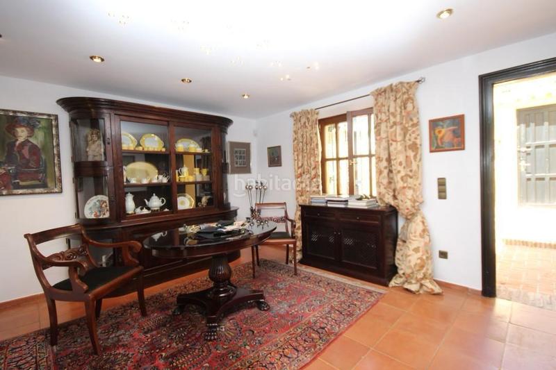 Foto fd67d022-c5ae-45fd-861e-b9fb812977c4. Chalet exquisita villa en elviria en Santa María Marbella