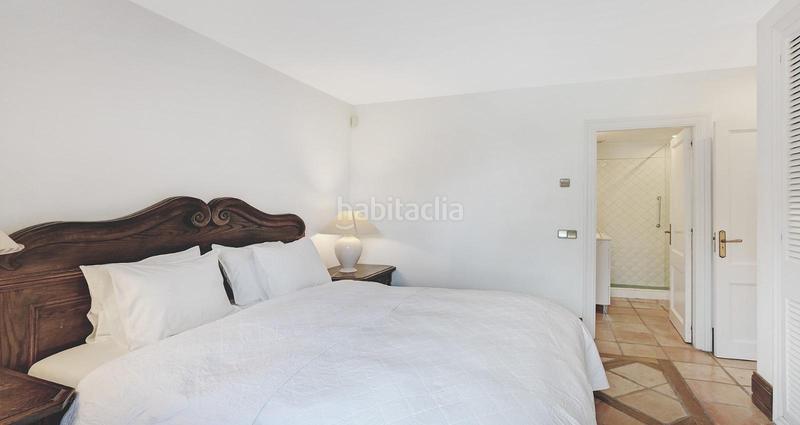 Foto fe7ed2d6-5f85-4049-ae96-86c7bc51bce6. Chalet exquisita villa en elviria en Santa María Marbella