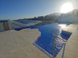 Appartement  Avenida juan sebastian elcano. Apartamento en primera línea en puerto marina, benalmadena