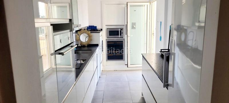 Foto 78489001-8924-4c10-b6c8-b5ab9a909a36. Piano terra con riscaldamento parcheggio piscina in Fuengirola