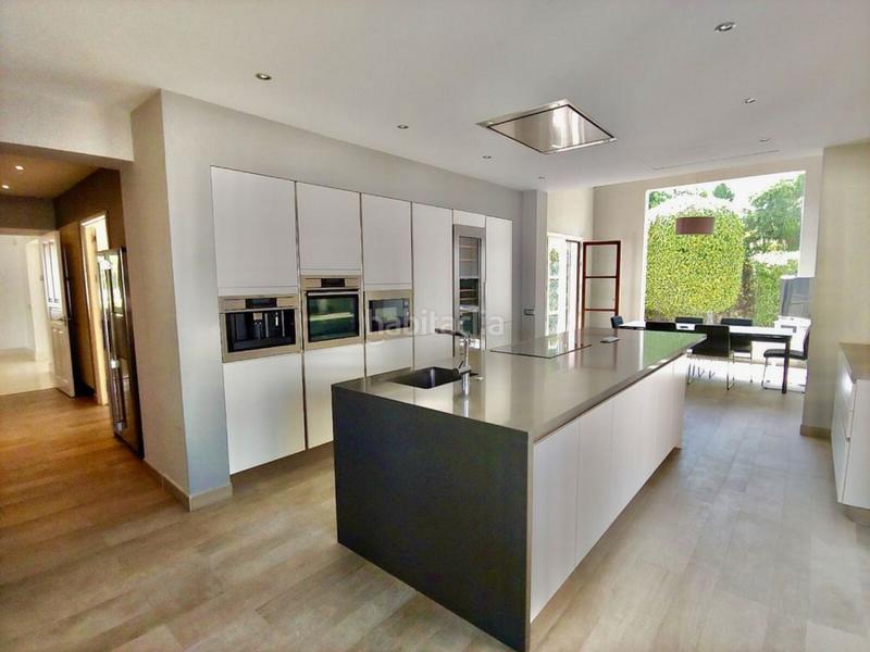 Foto 8c2c9934-480e-46ca-8b79-dac3ba3d22d8. Chalet exclusiva villa cortijo en Guadalmina Baja en Marbella