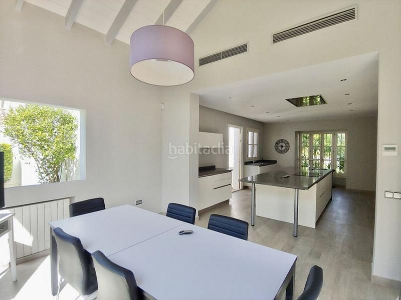 Foto 8ed1d039-ef64-46e4-97db-f98870205ff0. Chalet exclusiva villa cortijo en Guadalmina Baja en Marbella