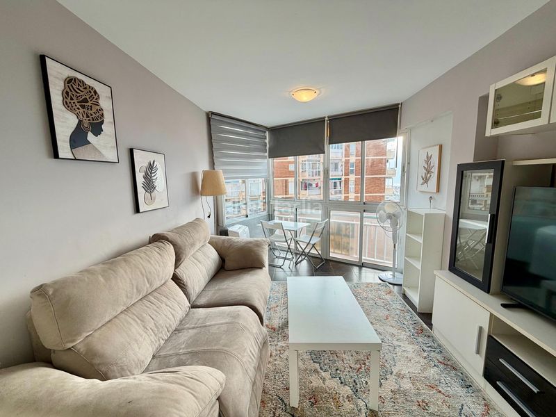 Foto 53eb6e3a-c9a2-429d-981a-f06c4293c01f. Estudi amb calefacció aparcament piscina a Solymar Benalmádena