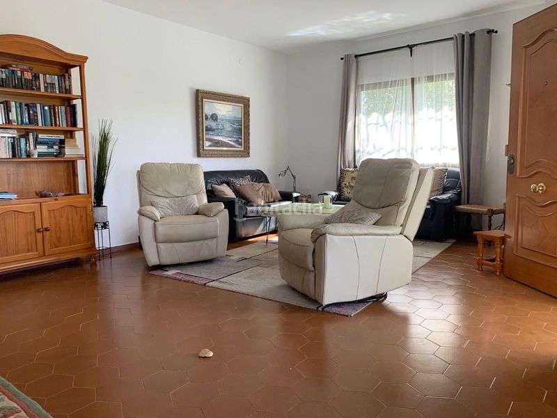 Foto 24fd4921-d8d9-4030-989b-b94d5c8a73c4. Casa amb aparcament a la cala Mijas Mijas