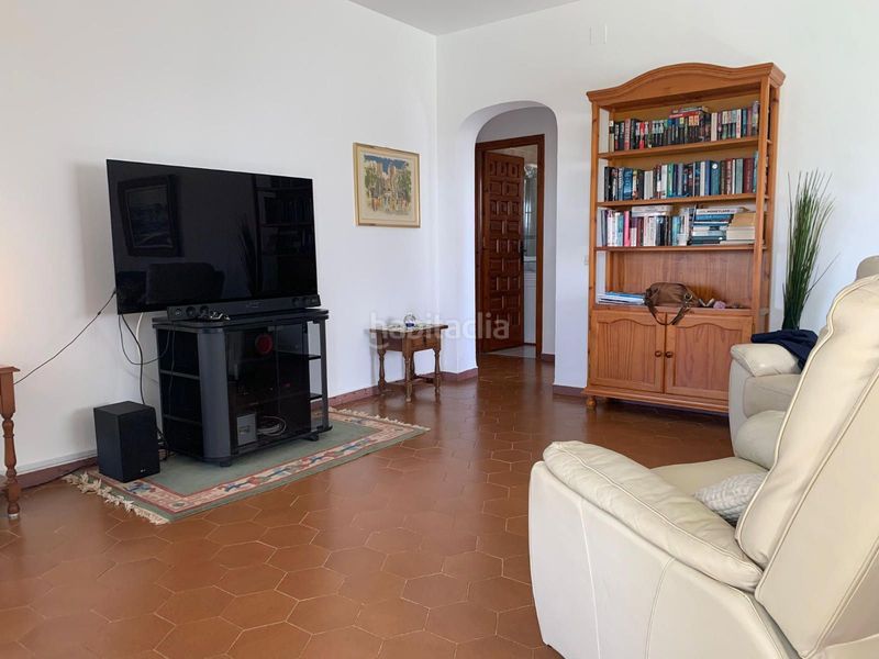 Foto 93ae8f3f-1dbf-405d-9772-dd4109896b65. Casa amb aparcament a la cala Mijas Mijas