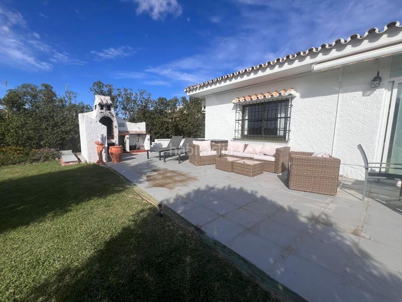 Foto b21e2c19-ff24-4eb8-bb3a-f52033f50d97. Casa amb aparcament a la cala Mijas Mijas