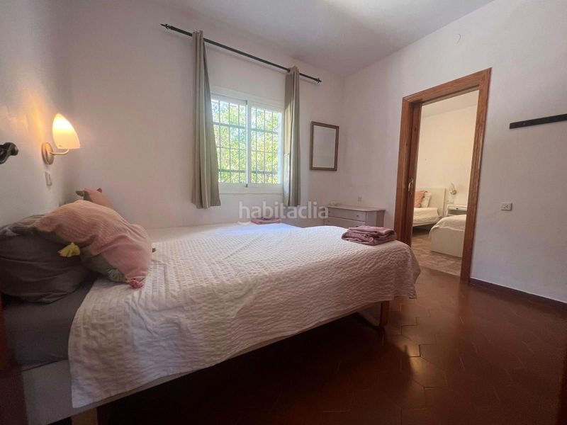 Foto b8412929-64bd-4916-b14f-f6f52a796253. Casa amb aparcament a la cala Mijas Mijas