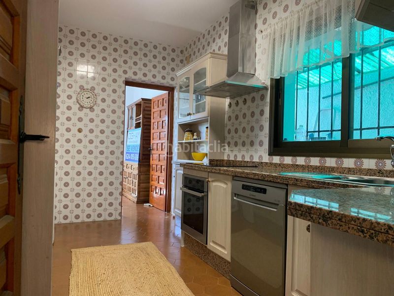 Foto c3b36ea9-1075-42e7-9fee-5282b3a8d8b5. Casa amb aparcament a la cala Mijas Mijas