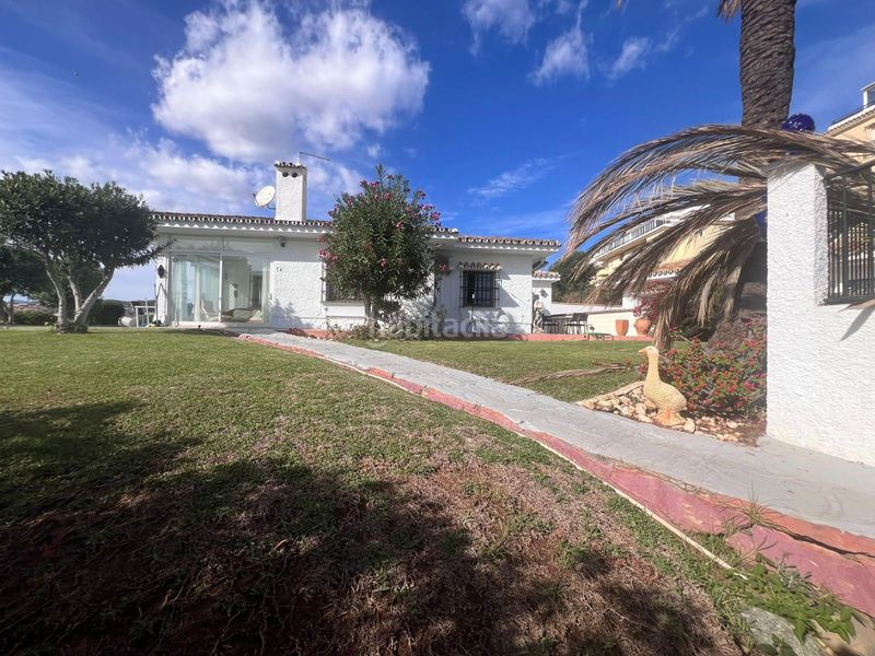 Foto ca1d9c5c-75de-4105-ac65-7294139e7187. Casa amb aparcament a la cala Mijas Mijas