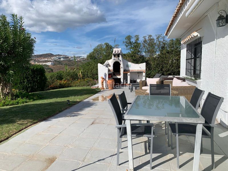 Foto d1136130-825d-4eb6-90d1-15f2ca87c9f6. Casa amb aparcament a la cala Mijas Mijas