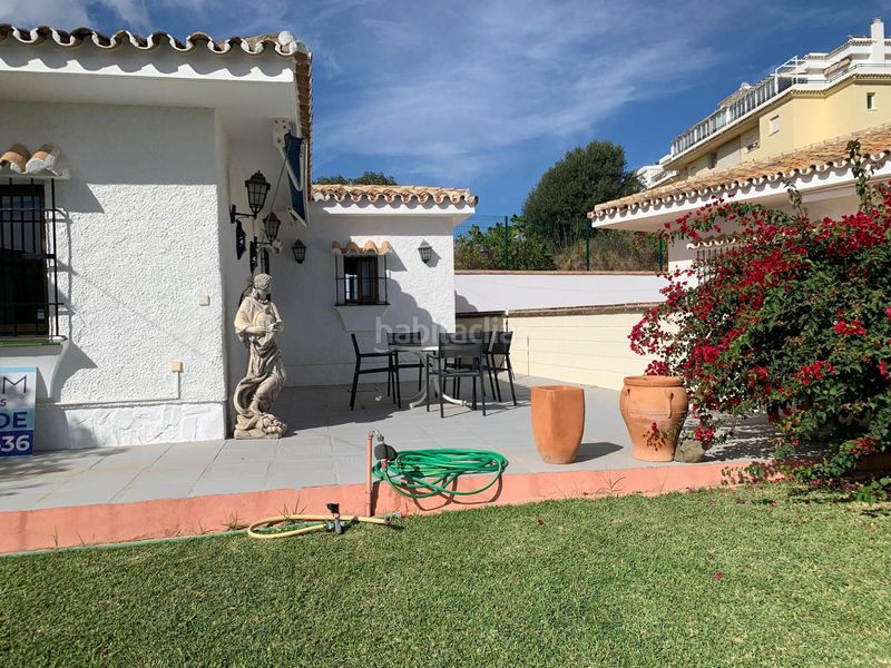 Foto df4aced7-e2fc-42a3-ab5f-a14f9303c0a1. Casa amb aparcament a la cala Mijas Mijas