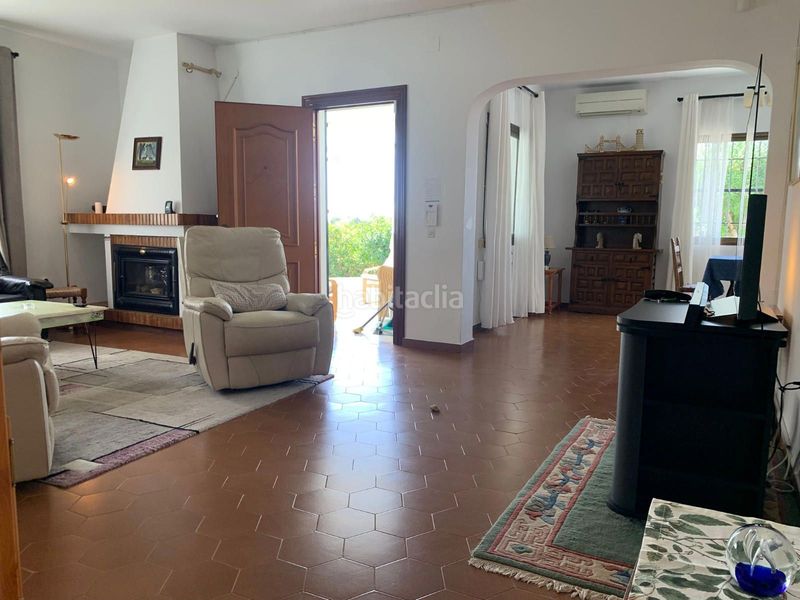 Foto e93dded2-ab11-4476-850d-e38e9f5b228c. Casa amb aparcament a la cala Mijas Mijas