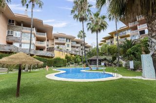 Ground floor  Avenida del higueron. Bajo con jardin y piscina en el higueron
