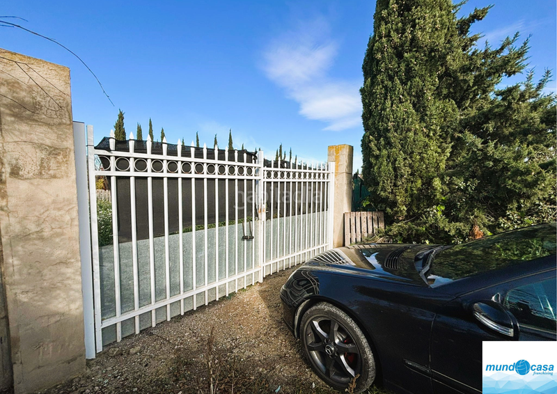 Foto 5785d97c-7cad-442e-8cd7-3233a902811c. Country house with parking in Peñaflor Zaragoza