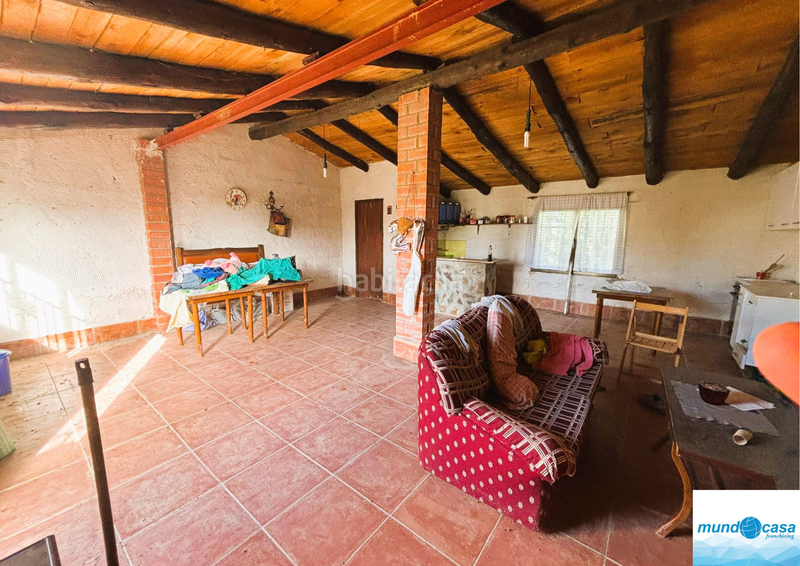 Foto ef999d4b-00dc-45cf-9282-33a741052a3c. Country house with parking in Peñaflor Zaragoza
